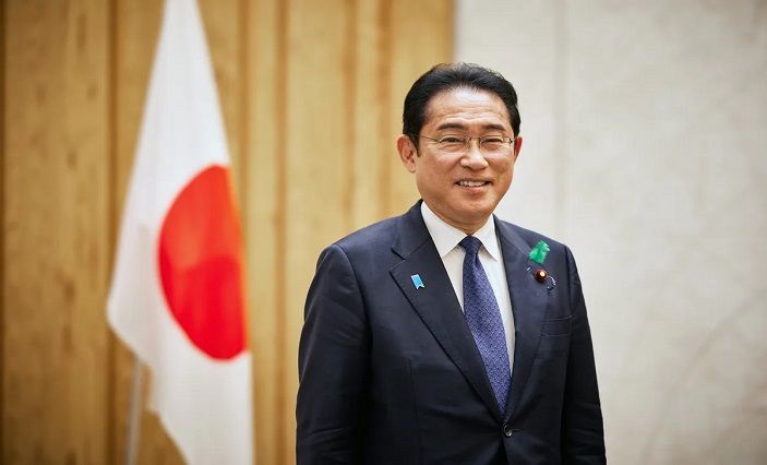 Ex-Japan PM to Visit Philippines for Energy Talks